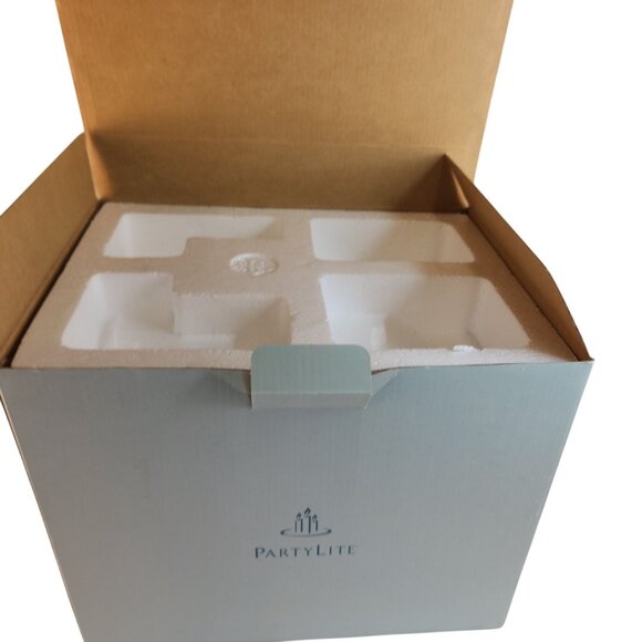 PartyLite Olde World Village Bristol House P7322 Tealight Holder 1990s Boxed - Picture 13 of 13